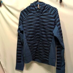Bench women's full zip hooded blue and black tiger print jacket size small NWT
